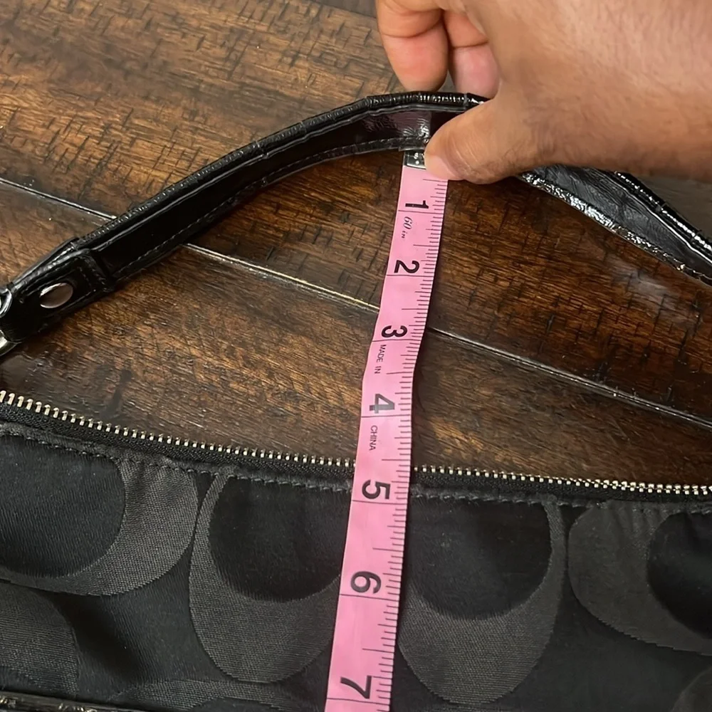 Coach F20064 Black Hobo Bag with Signature Style